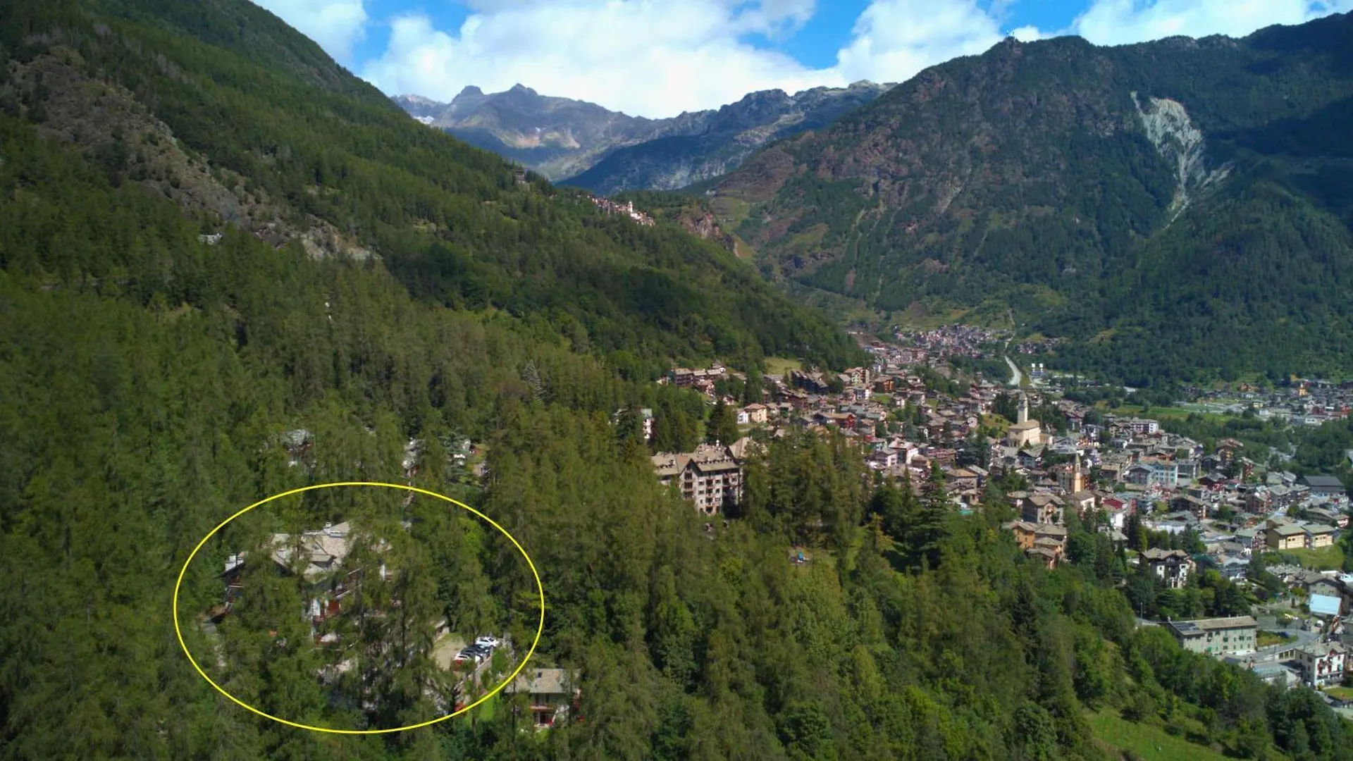 Confortevole Per Una Spensierata Vacanza Apartment Chiesa in Valmalenco Italy
